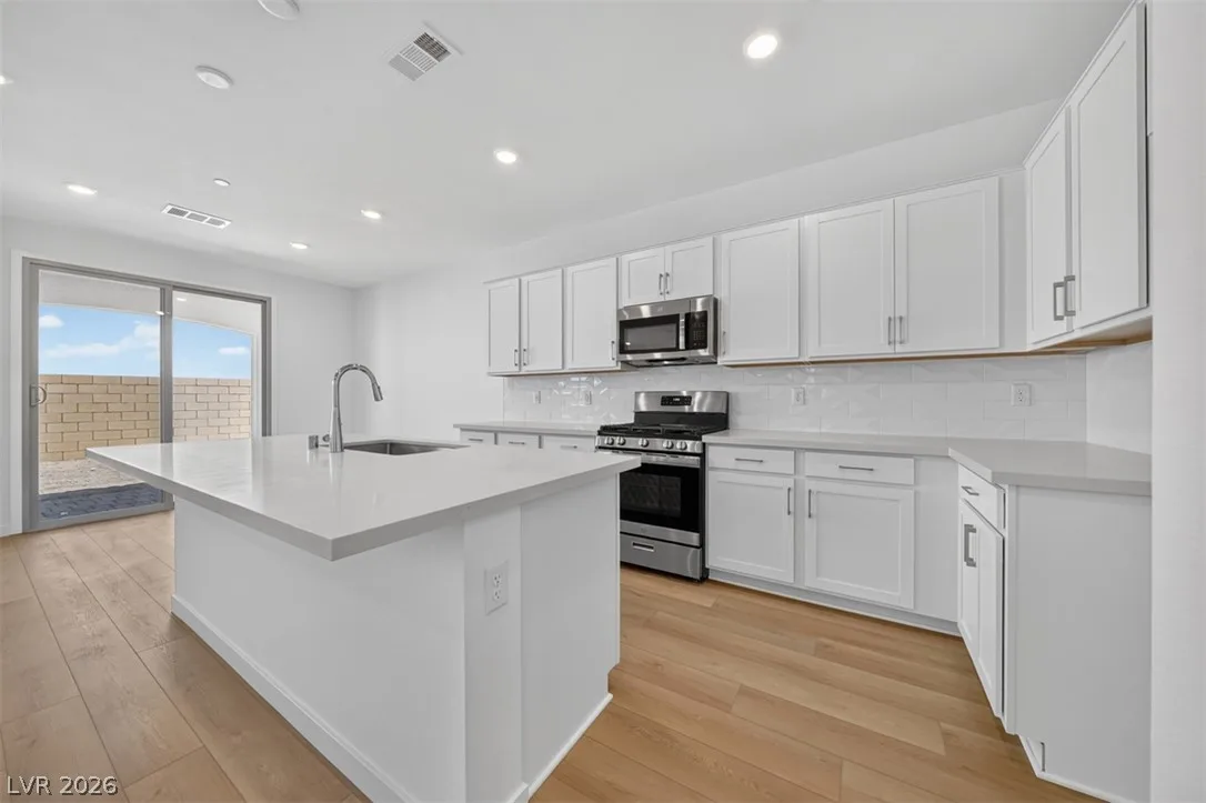 661 Semitone Lane — photo 3