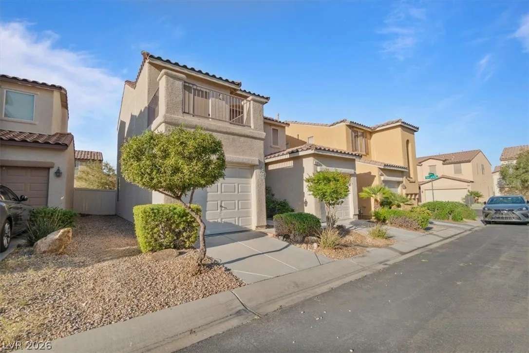 5388 Bella Ventana Avenue — photo 1