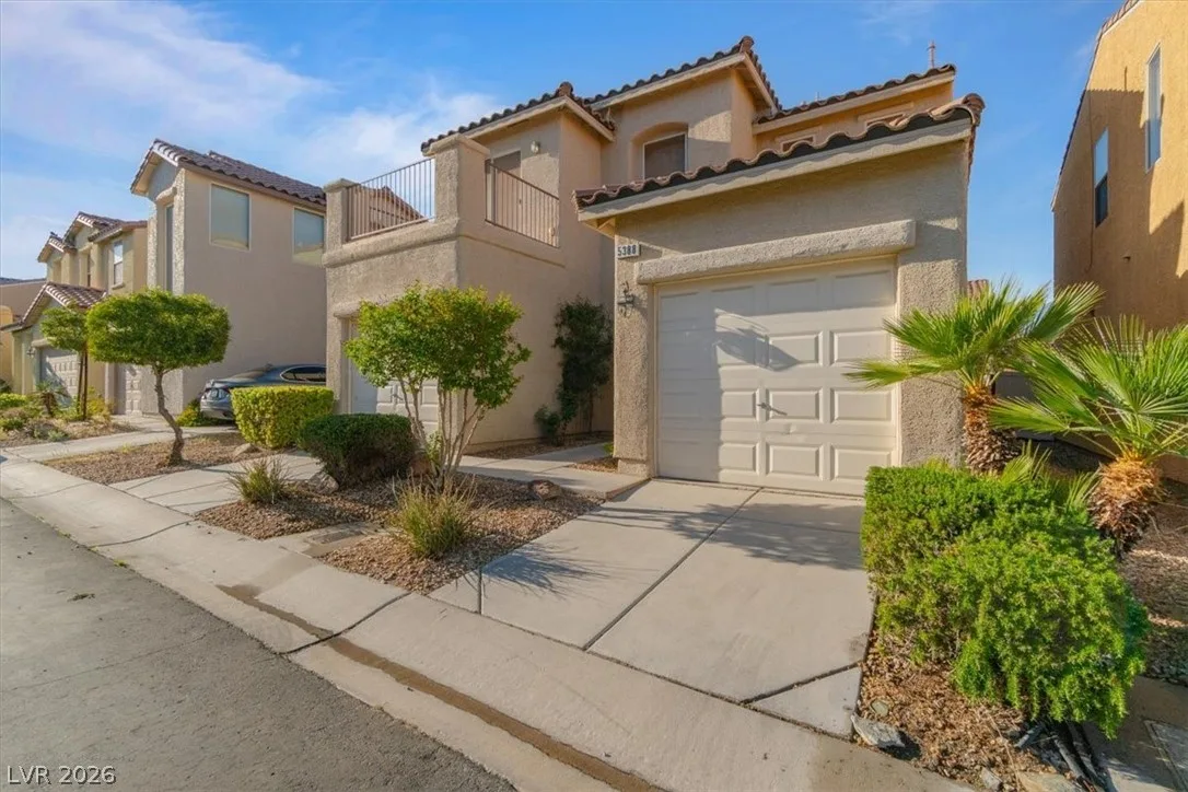 5388 Bella Ventana Avenue — photo 2