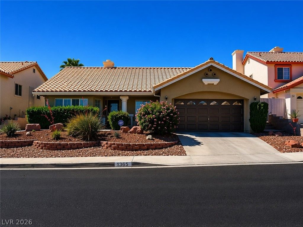 1535 Pony Ranch Circle — photo 3 of 43
