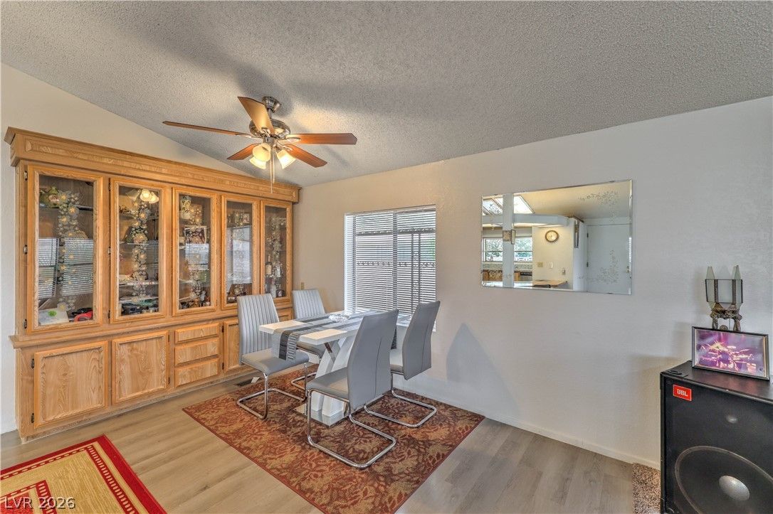 3071 La Barca Lane — photo 2