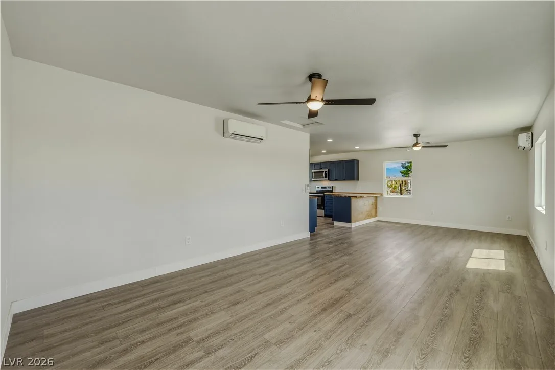 1670 West Windsong Lane — photo 3