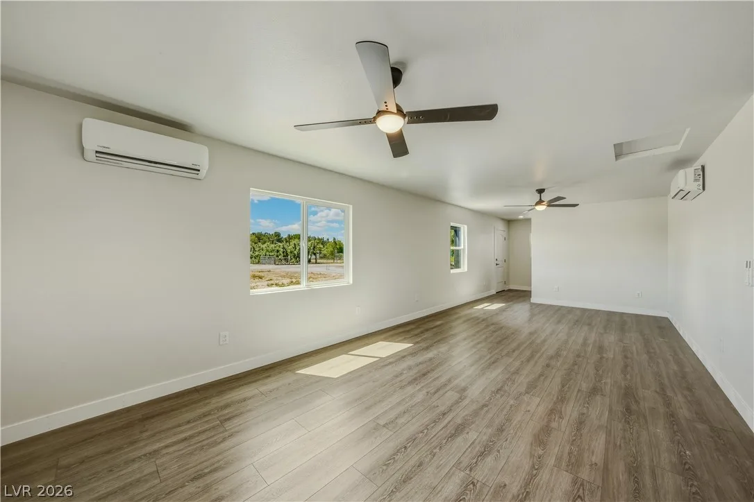 1670 West Windsong Lane — photo 4