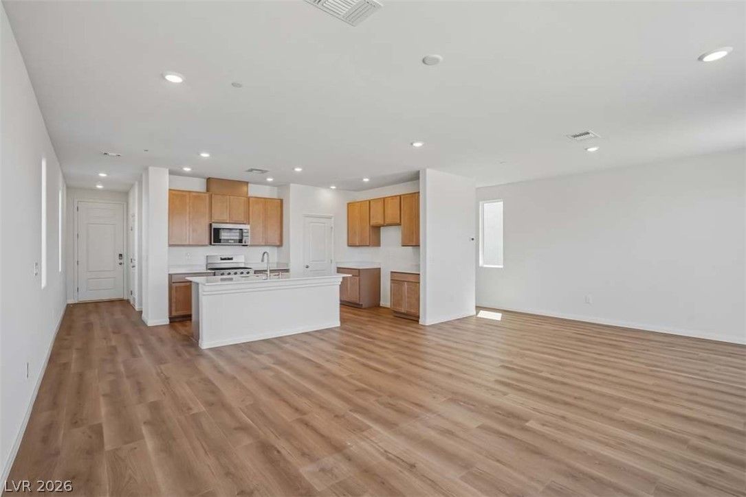 10380 Arete Avenue — photo 4 of 27