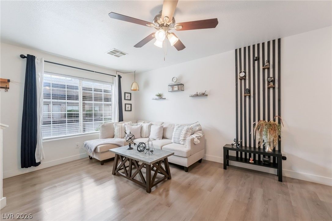 2207 Sleepy Court — photo 3