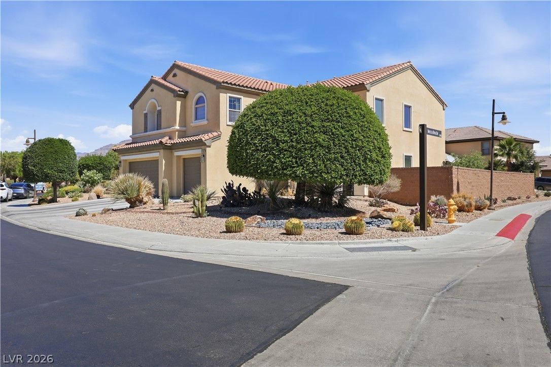 7508 Java Sparrow Street — photo 4