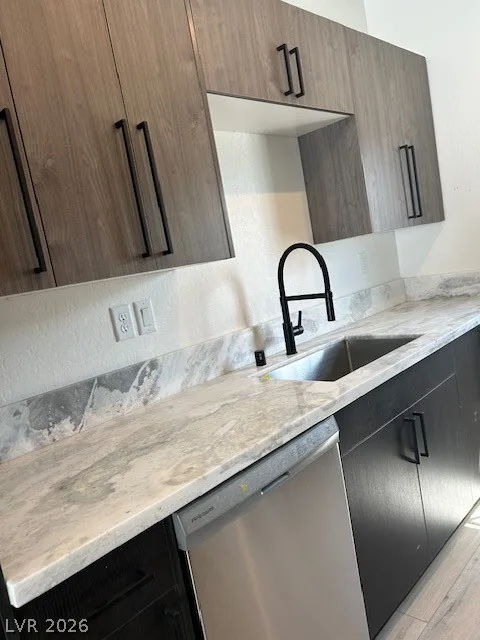 1100 South Hall Avenue 3 — photo 5