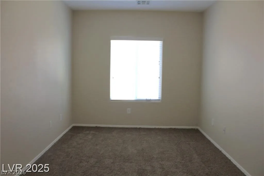 2212 Sawtooth Mountain Drive — photo 2
