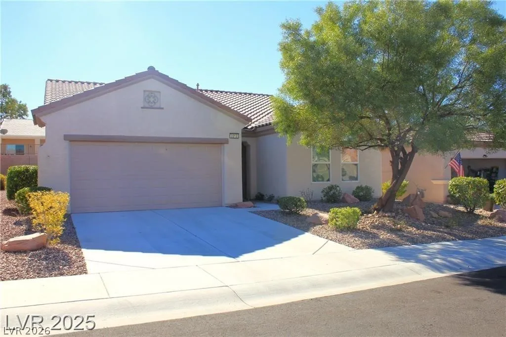 2212 Sawtooth Mountain Drive — photo 4