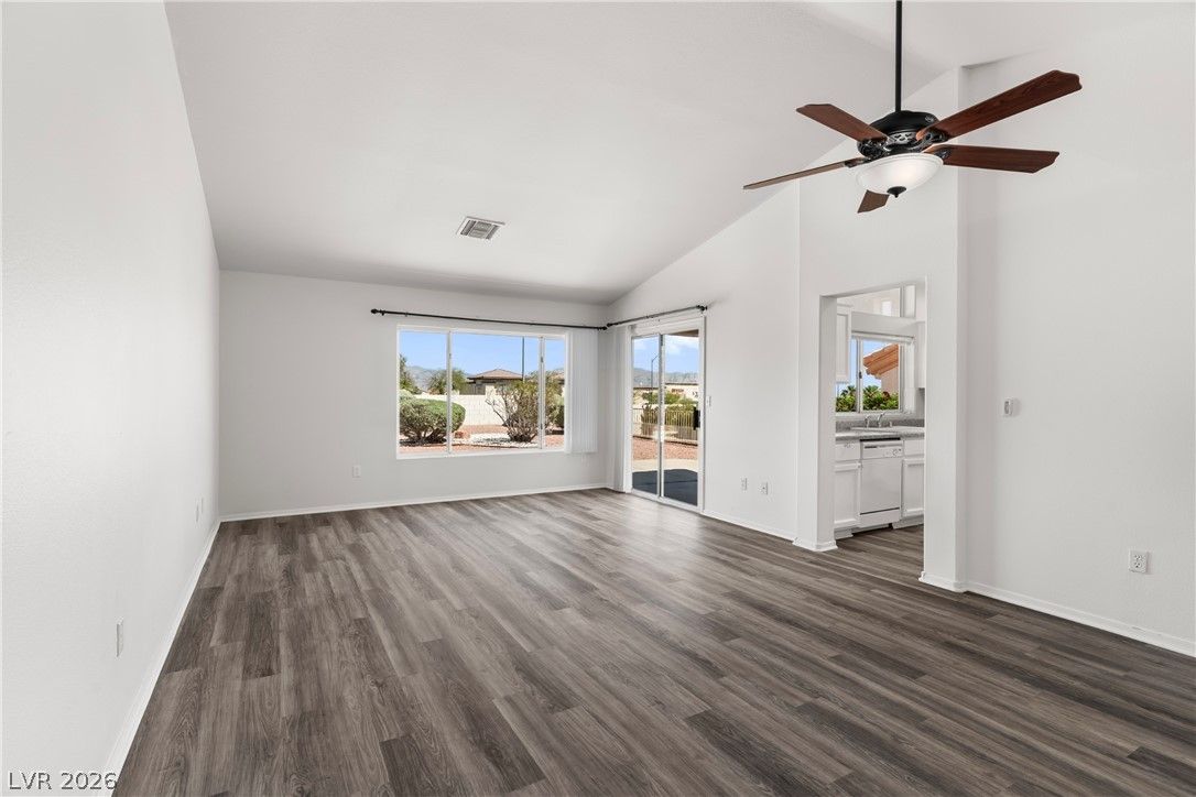 10032 Villa Ridge Drive — photo 2 of 21