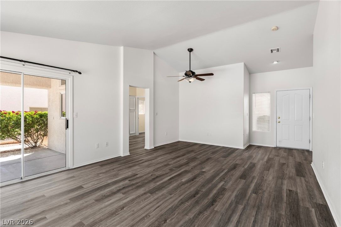 10032 Villa Ridge Drive — photo 3 of 21