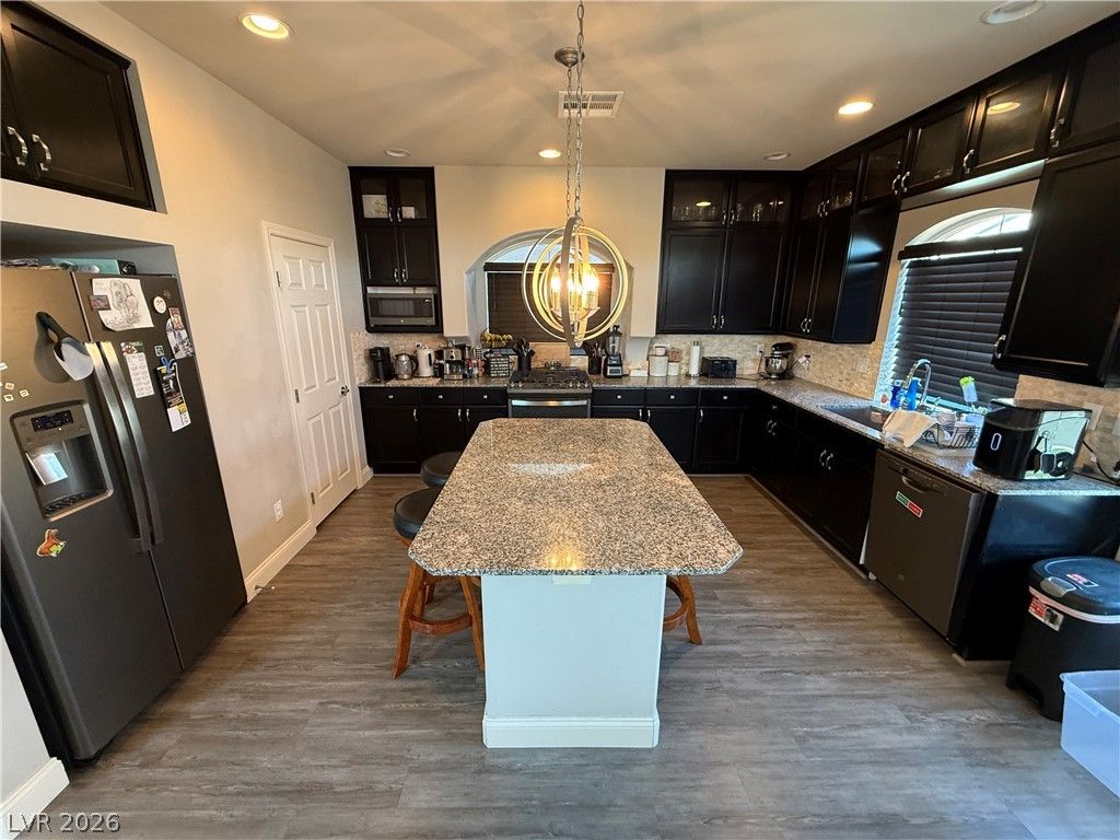 7068 Parrot Bay Way — photo 5