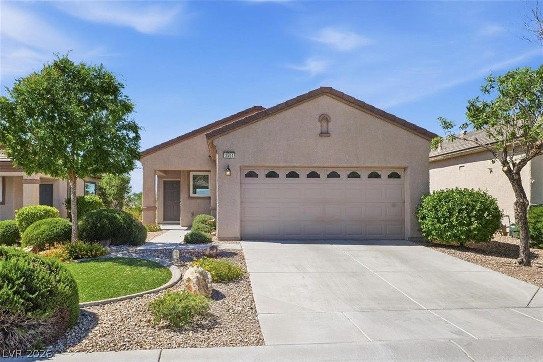 2504 Ashen Light Drive — photo 2