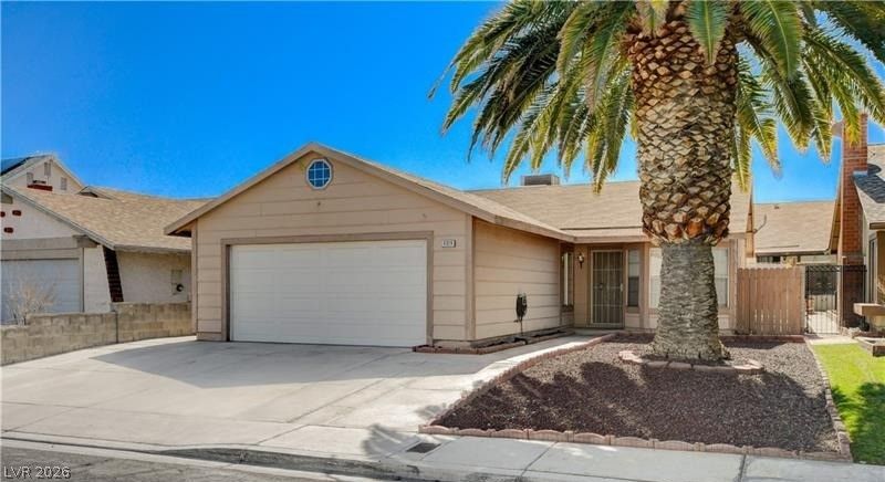 6329 Copperfield Avenue — photo 3