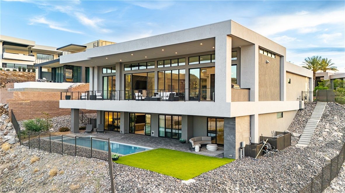 658 Dragon Peak Drive — photo 4