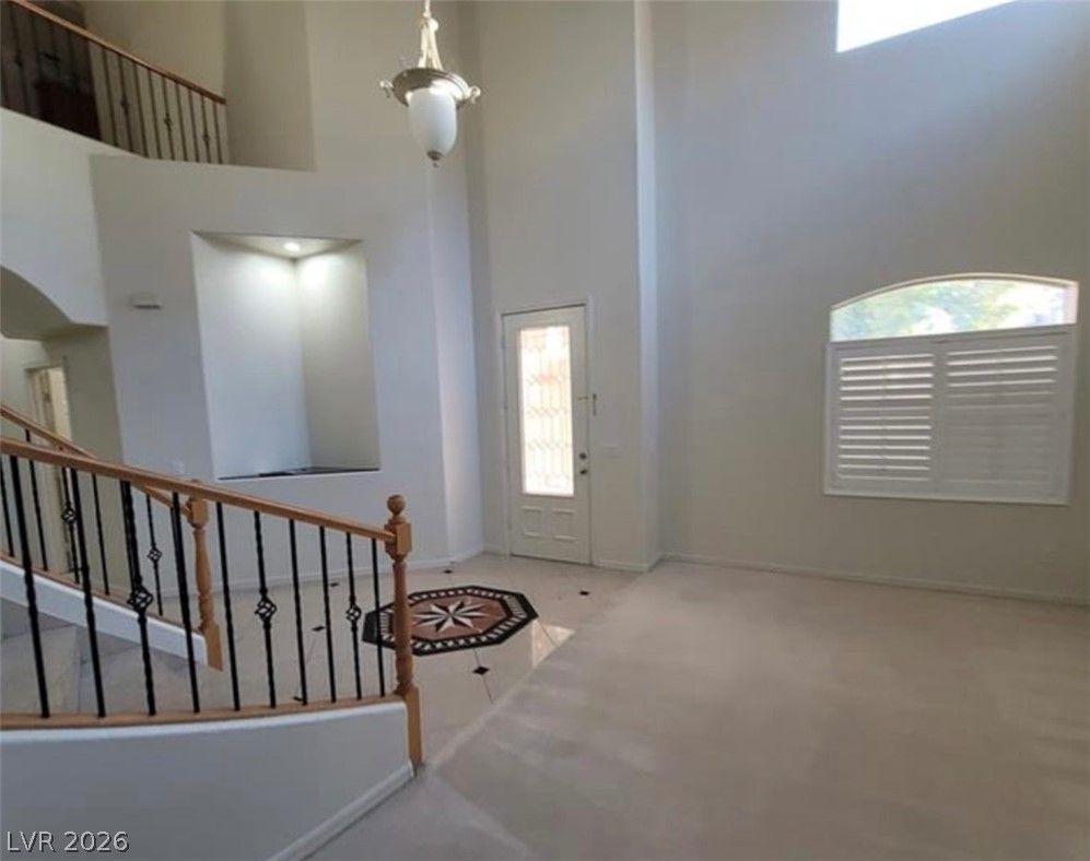 7728 Villa De La Paz Avenue — photo 4