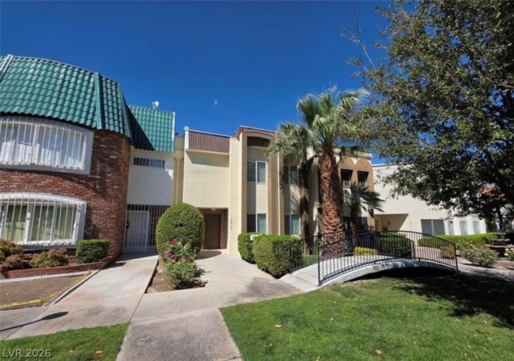 3412 Townhouse Drive — photo 2