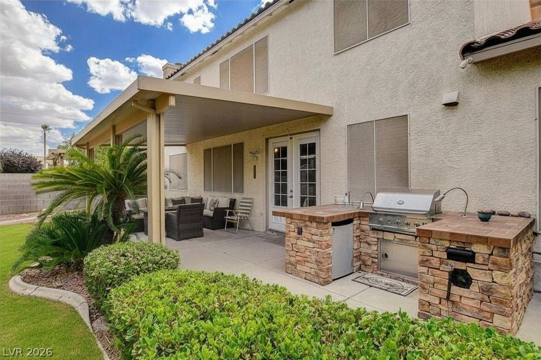 8840 Quintane Lane — photo 3
