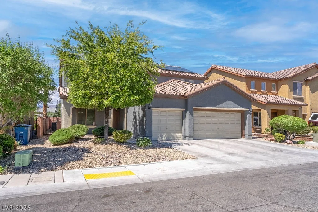 5519 Gemini Bridges Street — photo 3