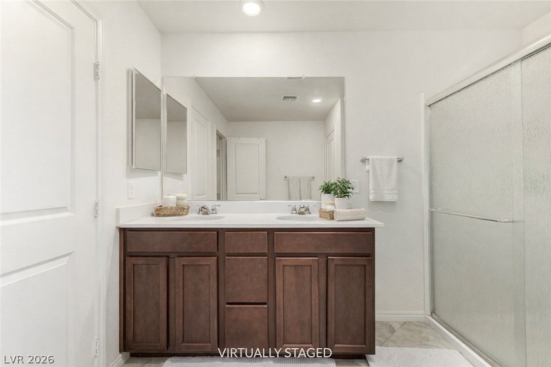 5800 Mia Skye Street — photo 3 of 14