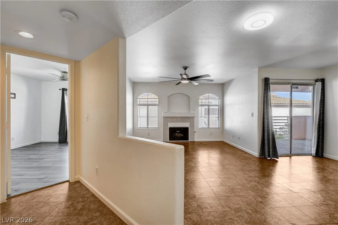 4555 East Sahara Avenue 222 — photo 5