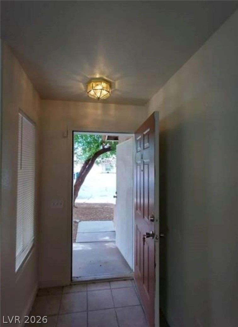 994 River Walk Court — photo 3