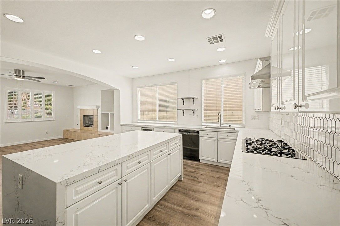 1688 Sabatini Drive — photo 5