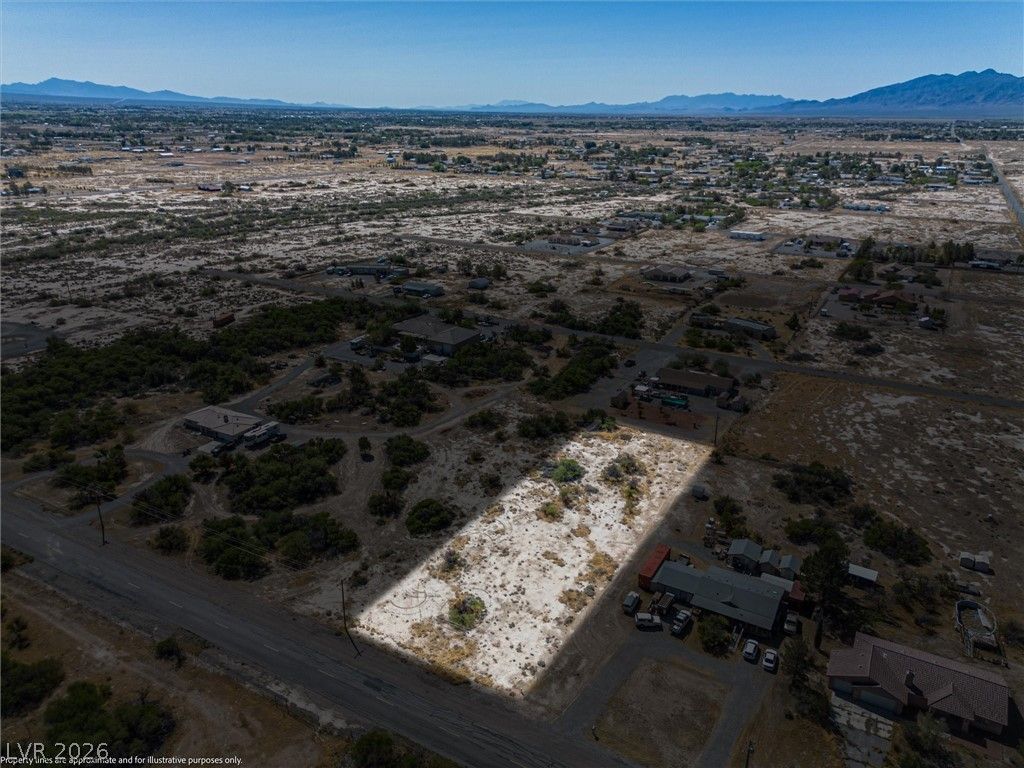3431 West Mesquite Avenue — photo 2 of 6