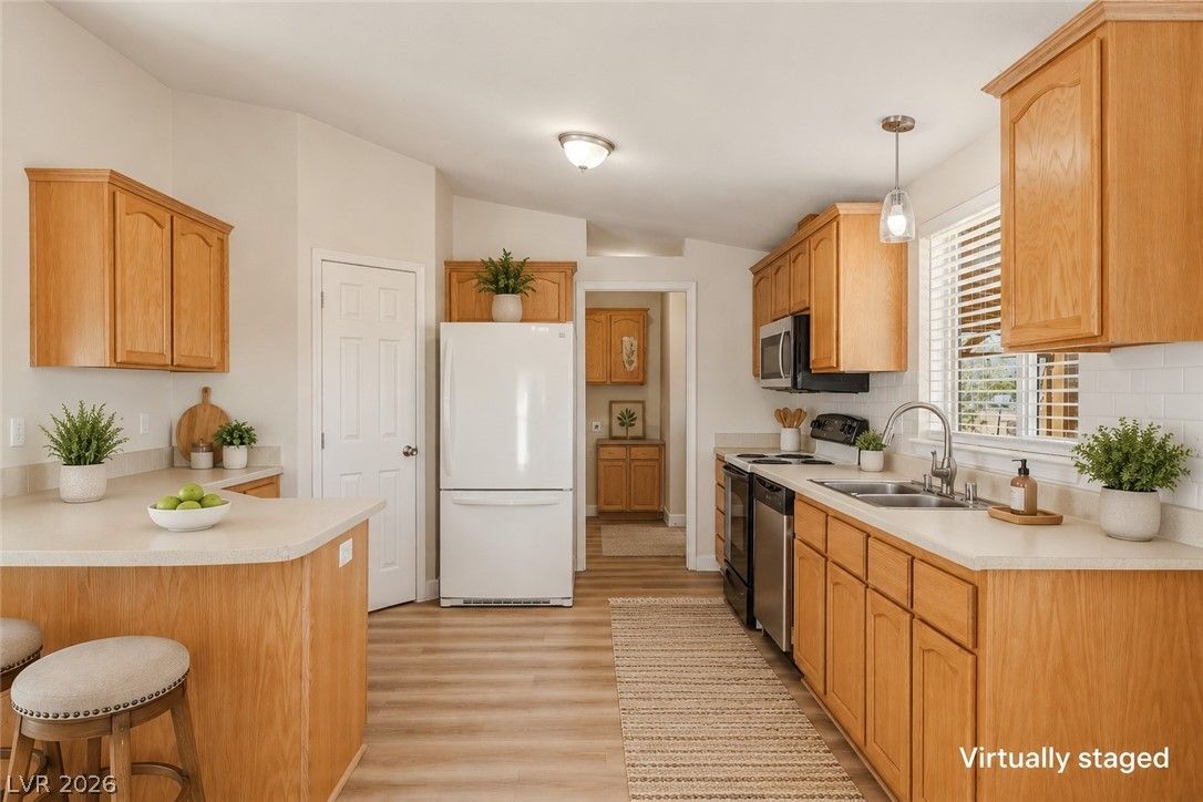 2220 South Bannavitch Street — photo 4