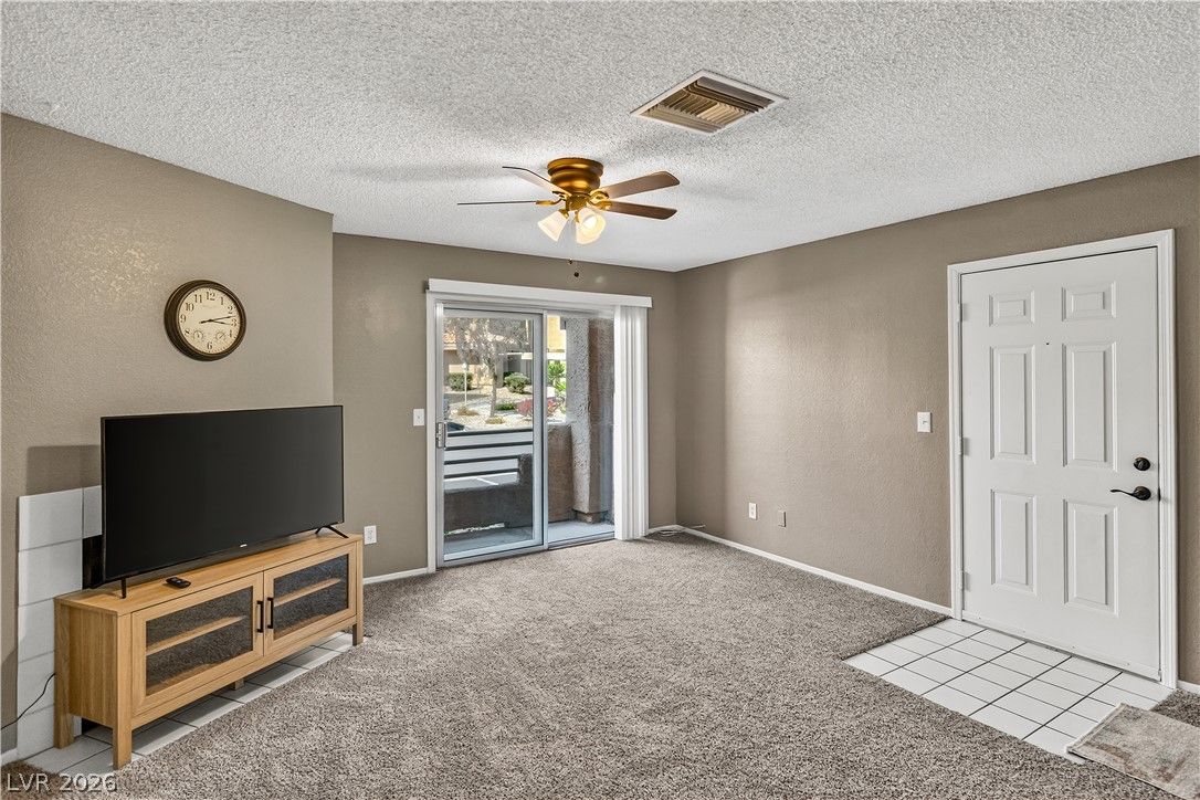 2243 Aspen Mirror Way 102 — photo 5