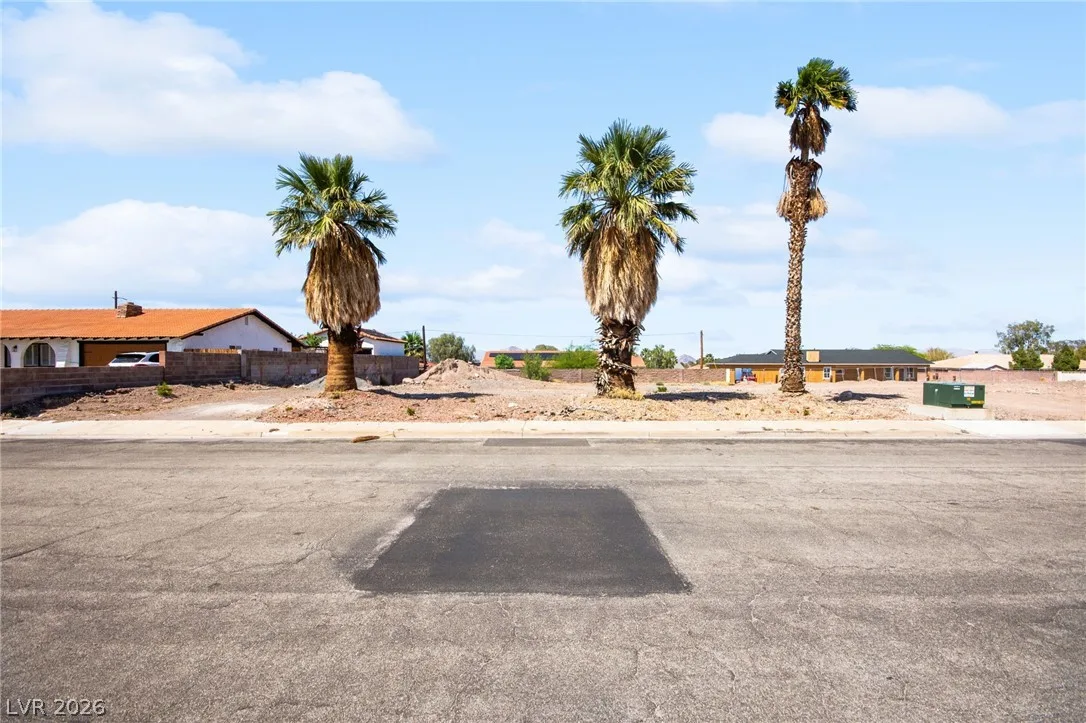 310 East Kimberly Drive — photo 4