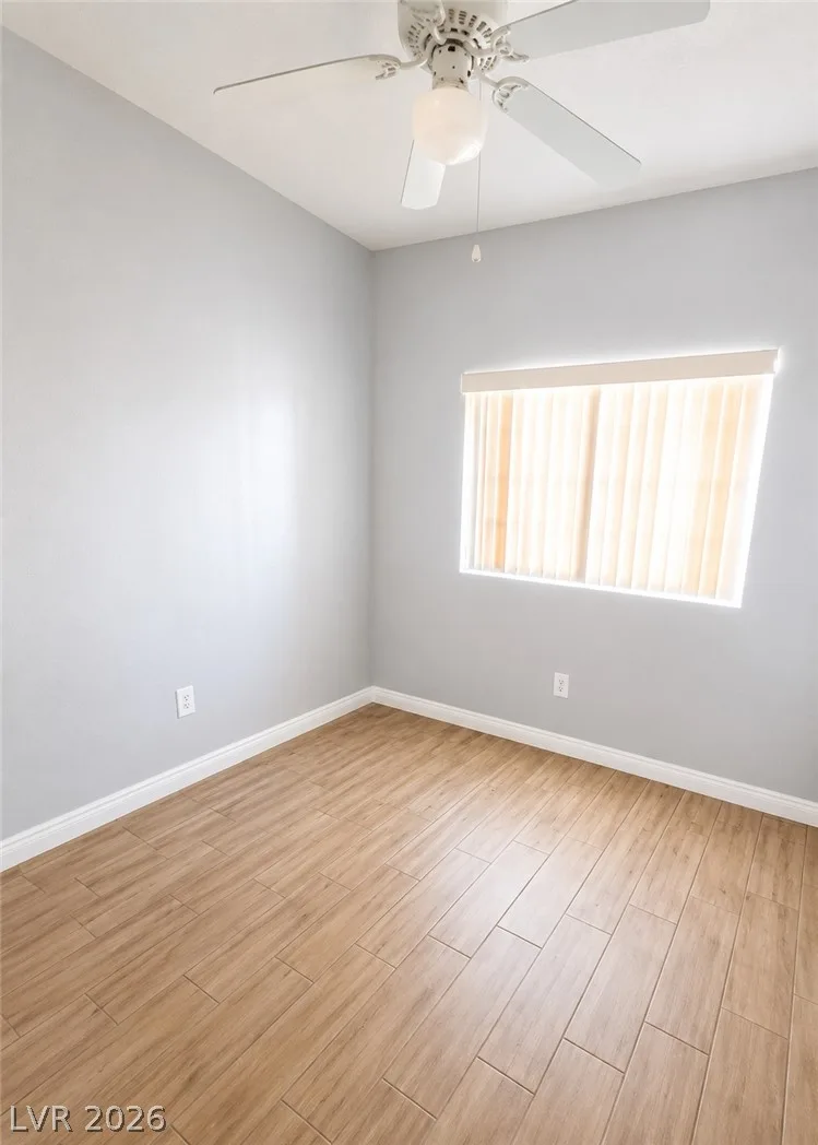 4730 East Craig Road 1163 — photo 5