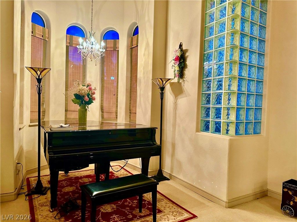 Photo 31