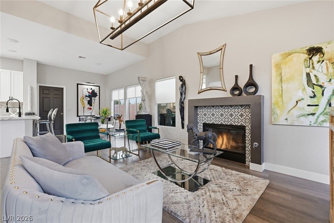 9028 Grayling Drive — photo 5 of 38