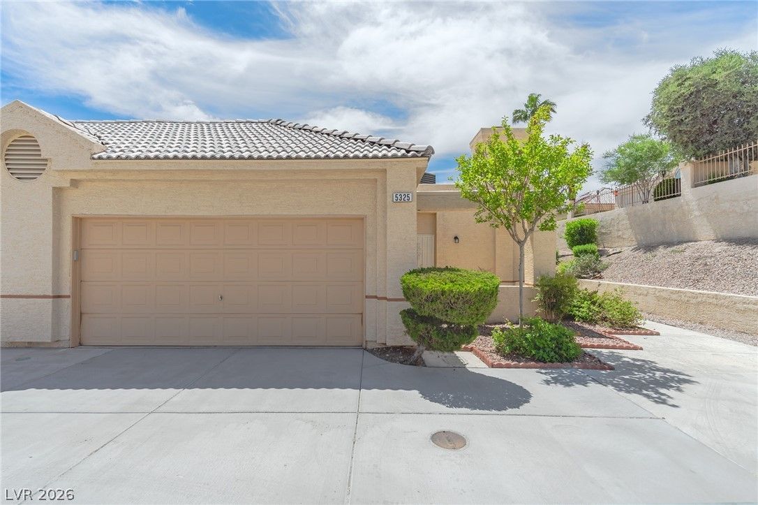 5325 Swallowtail Court — photo 1