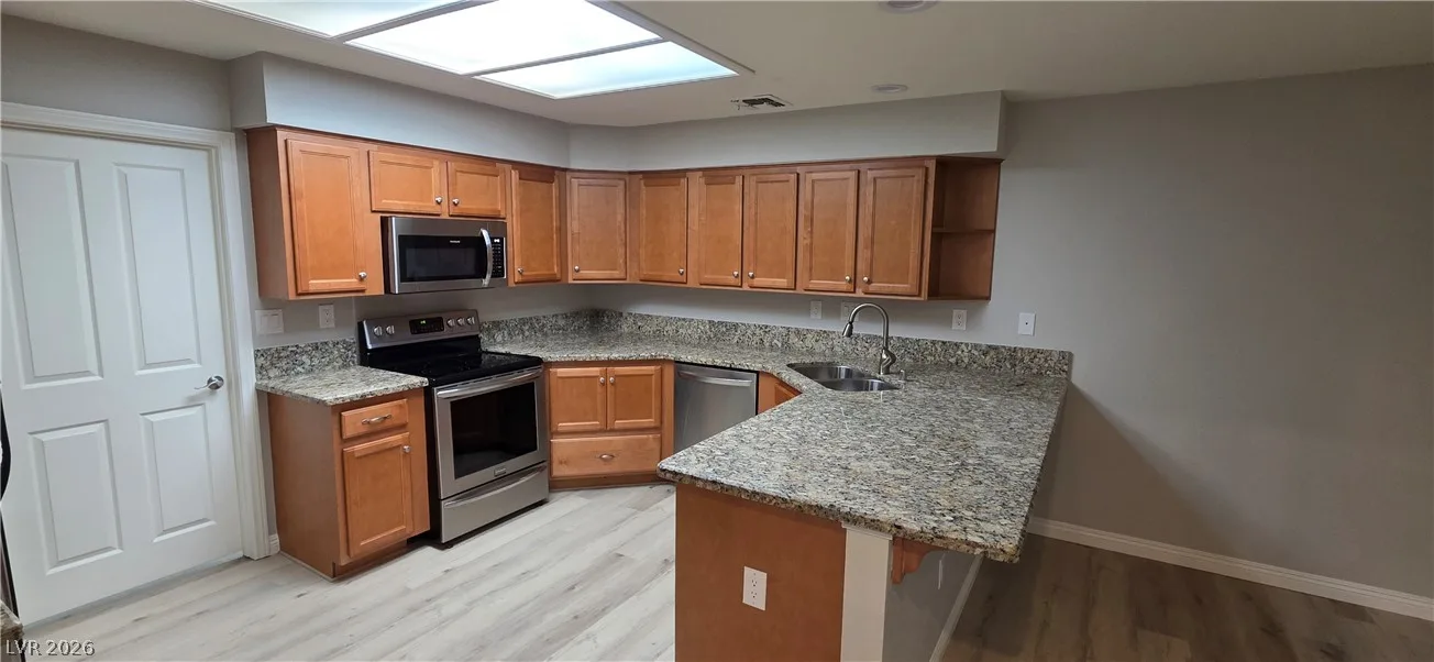 5325 Swallowtail Court — photo 5