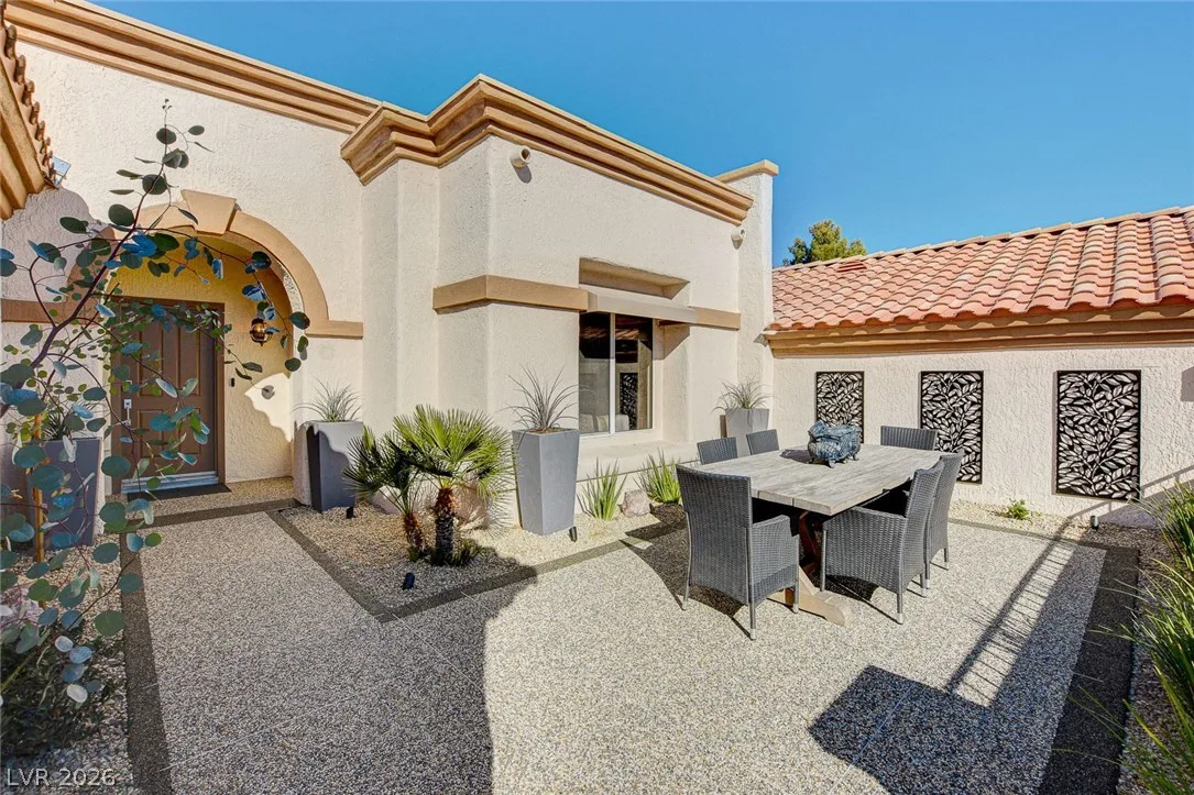 2913 Vista Butte Drive — photo 2