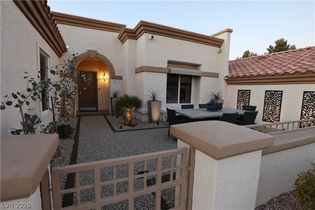 2913 Vista Butte Drive — photo 4