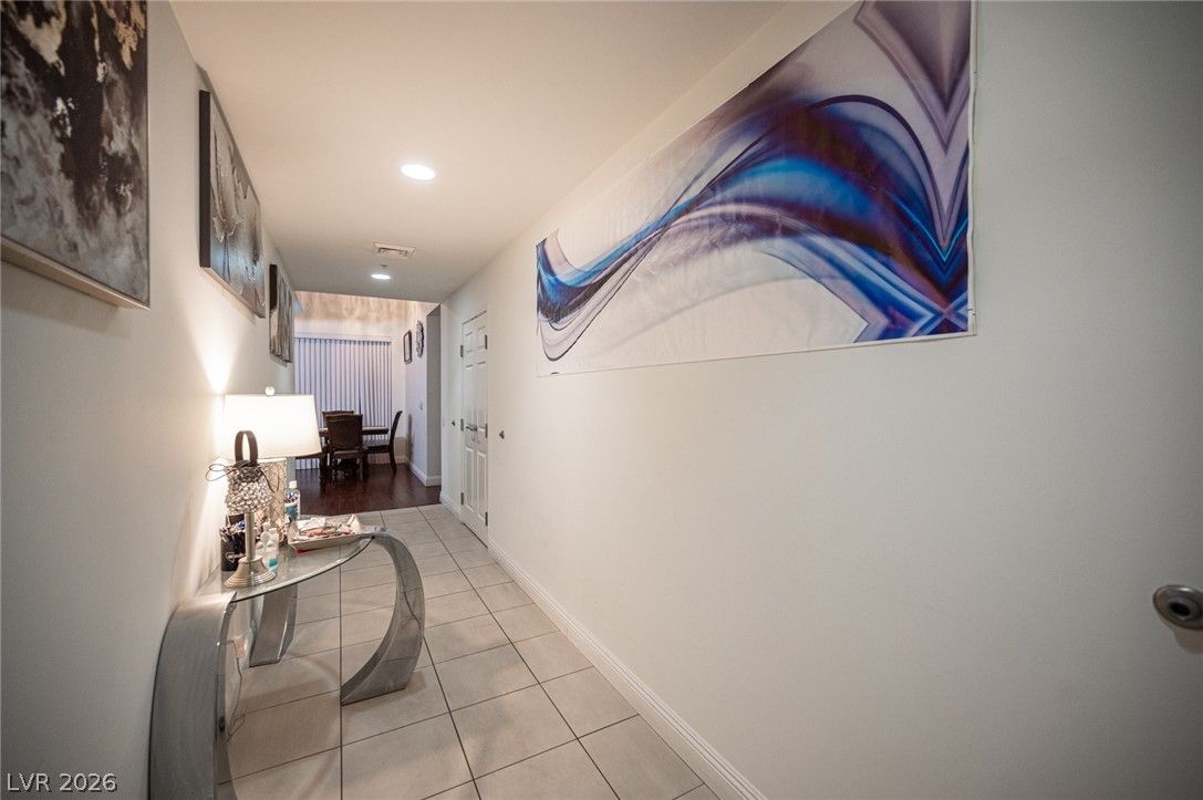 200 West Sahara Avenue 501 — photo 2