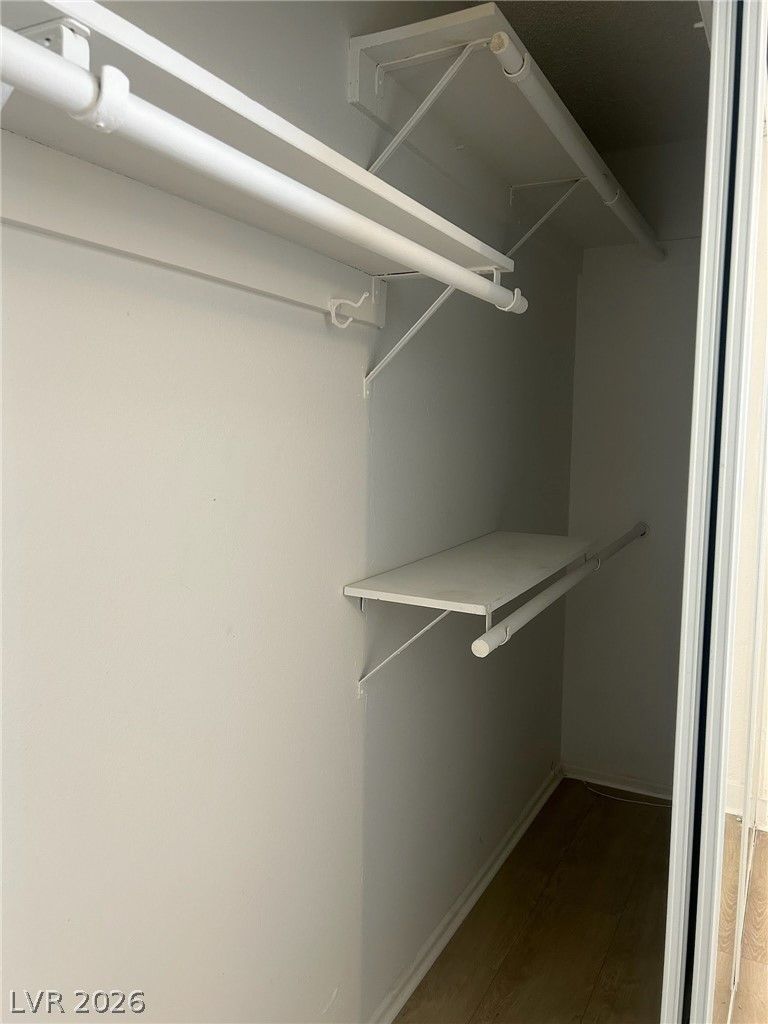 Photo 34