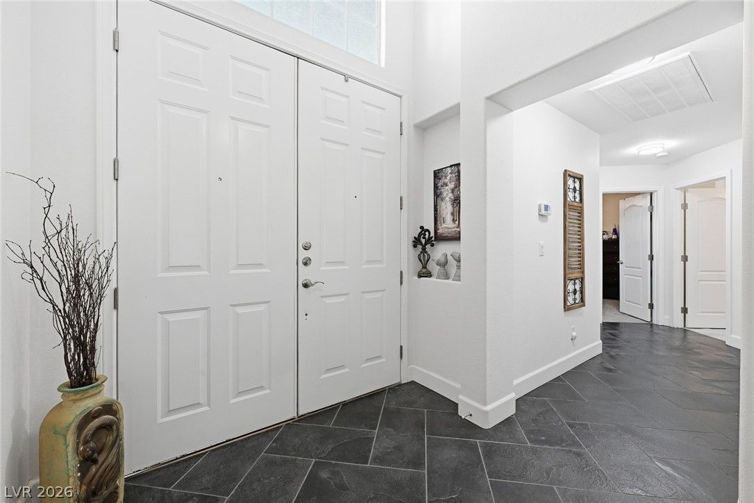 6780 Vintage Highlands Lane — photo 4