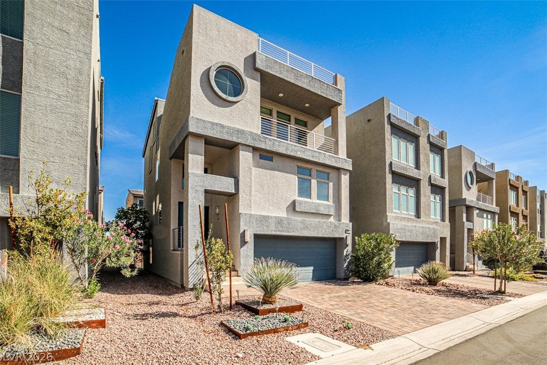 8052 Haywood Estate Avenue — photo 2