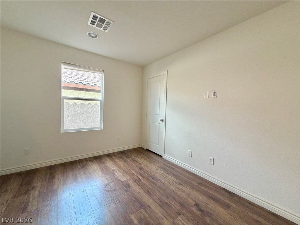 9830 Colenso Court — photo 2