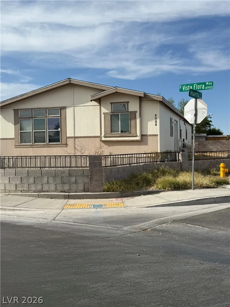 4964 Vista Flora Way — photo 2