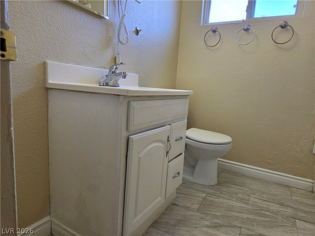 489 North Circle 4 — photo 5 of 7