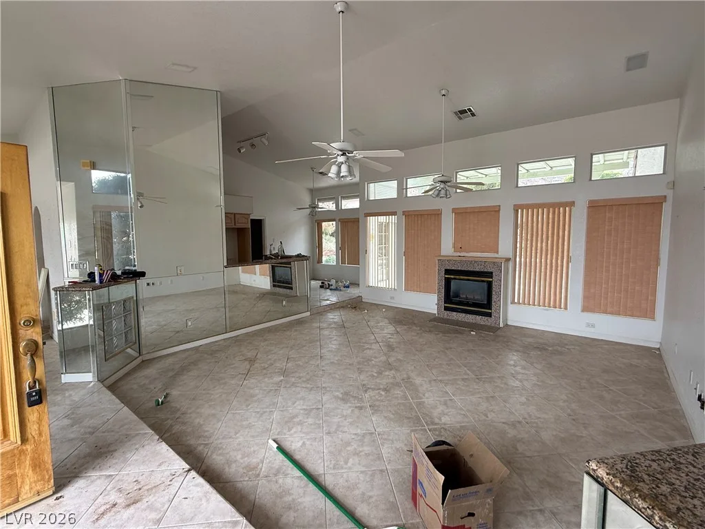841 Lime Rock Road — photo 3