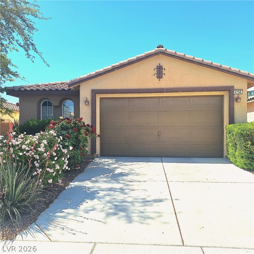 4756 South Adriano Way — photo 4