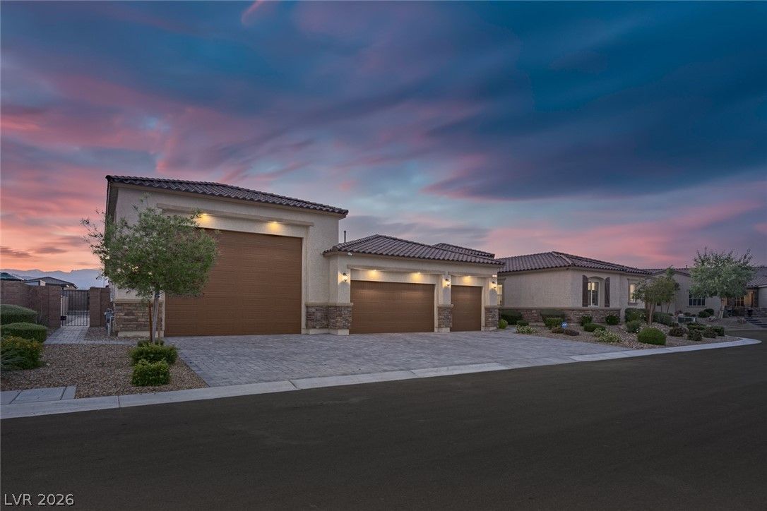 7967 Aravani Court — photo 2