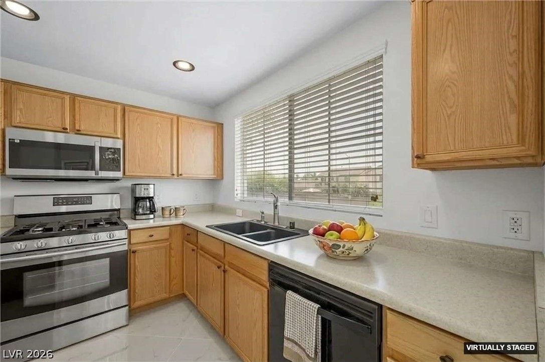 9330 West Maule Avenue 244 — photo 4