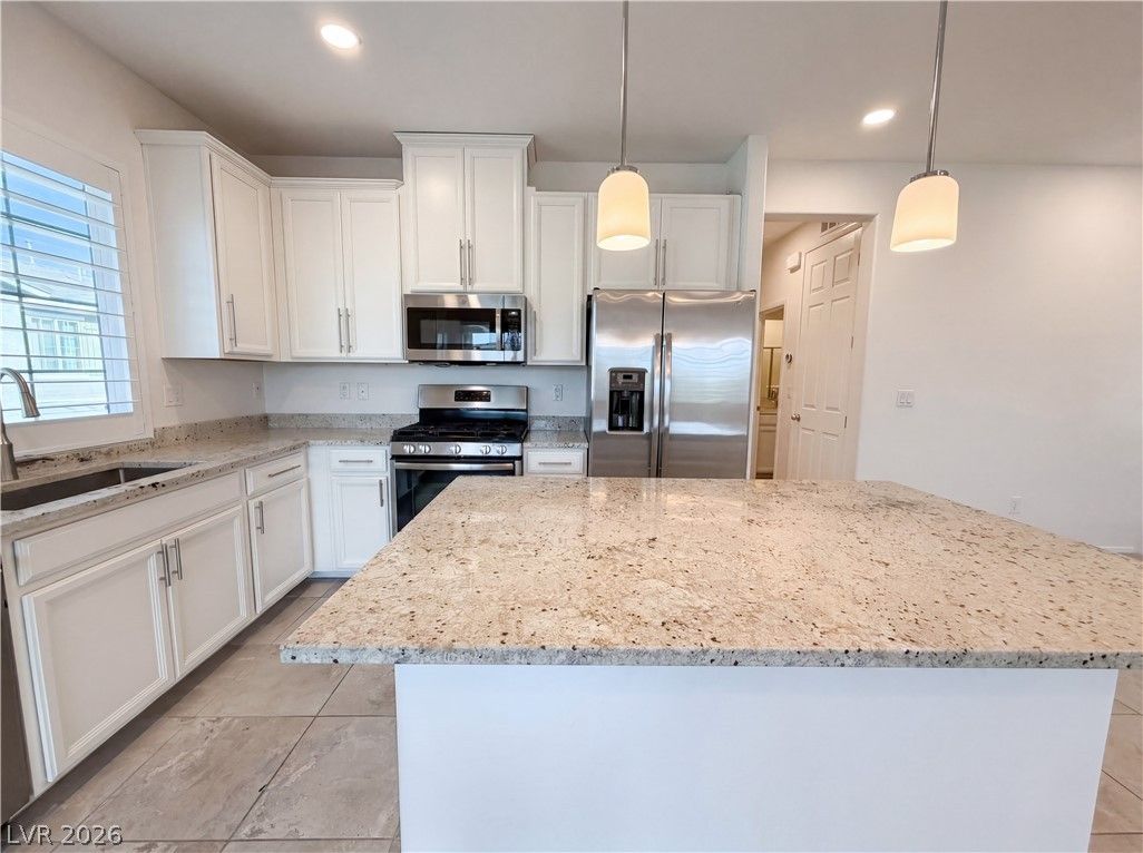 8457 Insignia Avenue 106 — photo 2